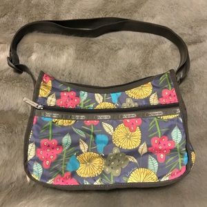 Classic Zipper Hobo in Tilly